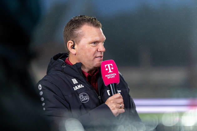 Uwe Koschinat of Rot-Weiss Essen, head coach, in an interview with Magenta Sport GER, SC Preussen Münster vs. Rot-Weiss Essen, soccer, 3. Liga, Matchday 8, 2026–2027 season, October 9, 2026 DFL regulations prohibit the use of photographs as image sequences and or quasi-video GER, SC Preussen Münster vs. Rot-Weiß Essen, soccer, 3. Liga, Matchday 8, 2026–2027 season, October 9, 2026, Münster Copyright: xEibner-Pressefoto JanxRollingerx EP_JSK
