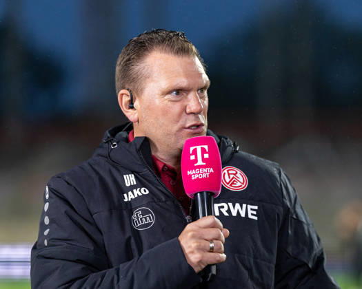 Uwe Koschinat of Rot-Weiss Essen, head coach, in an interview with Magenta Sport GER, SC Preussen Münster vs. Rot-Weiss Essen, soccer, 3. Liga, Matchday 8, 2026–2027 season, October 9, 2026 DFL regulations prohibit the use of photographs as image sequences and or quasi-video GER, SC Preussen Münster vs. Rot-Weiß Essen, soccer, 3. Liga, Matchday 8, 2026–2027 season, October 9, 2026, Münster Copyright: xEibner-Pressefoto JanxRollingerx EP_JSK