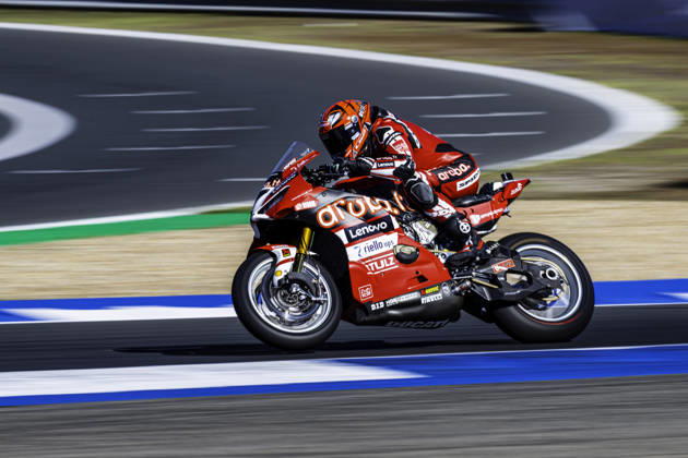 October 9, 2026, Cascais, Lisbon, Portugal: Iker Lecuona of Aruba.It Racing - Ducati in action during the Free Practice 2 of the FIM Superbike World Championship, WM, Weltmeisterschaft at Circuito Estoril on October 9, 2026 in Cascais, Portugal. Motorsports 2026: WorldSBK - Tissot Estoril Round - ZUMAr200 20261009_zsp_r200_064 Copyright: xNunoxReisinhox
