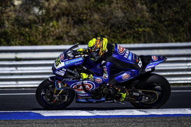 October 9, 2026, Cascais, Lisbon, Portugal: Andrea Locatelli of PATA Maxus Yamaha in action during the Free Practice 2 of the FIM Superbike World Championship, WM, Weltmeisterschaft at Circuito Estoril on October 9, 2026 in Cascais, Portugal. Cascais Portugal - ZUMAr200 20261009_zsp_r200_036 Copyright: xNunoxReisinhox