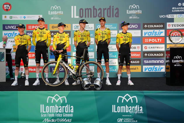 Team Visma Lease a Bike during the team presentation on the eve of the 120th edition of Il Lombardia cycling race, in Bergamo on October 9, 2026, prior to the 239 km one-day race from Bergamo to Como, Italy.  Copyright: xGianxMattiaxD Alberto LaPressex