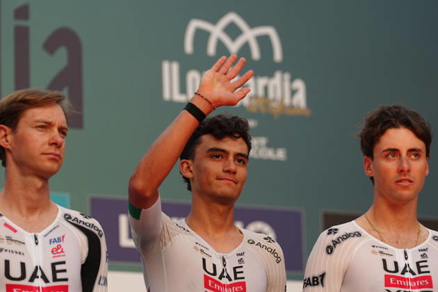 Mexico s Isaac Del Toro Romero of UAE Team Emirates XRG during the team presentation on the eve of the 120th edition of Il Lombardia cycling race, in Bergamo on October 9, 2026, prior to the 239 km one-day race from Bergamo to Como, Italy.  Copyright: xGianxMattiaxD Alberto LaPressex