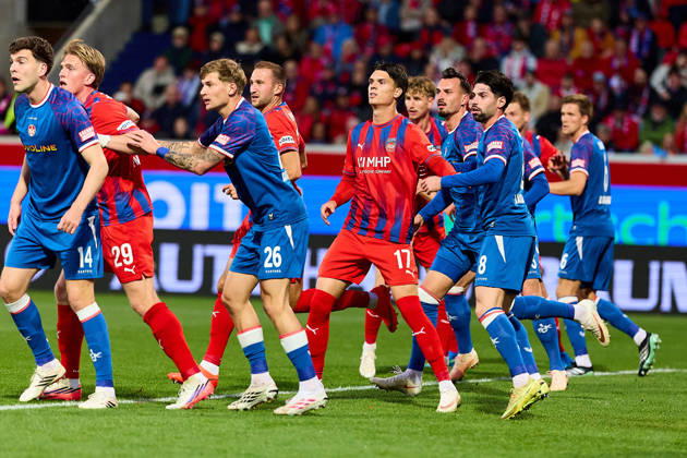 Jacob Rasmussen 1 FC Kaiserslautern, 14, Mikkel Kaufmann 1 FC Heidenheim, 29, Paul Joly 1 FC Kaiserslautern, 26, Mathias Honsak 1 FC Heidenheim, 17, Semih Sahin 1 FC Kaiserslautern, 08 GER, 1 FC Heidenheim 1846 vs. 1 FC Kaiserslautern, Soccer, 2. Bundesliga, Matchday 7, 2026–2027 season, October 9, 2026 DFL regulations prohibit any use of photographs as image sequences and or quasi-video GER, 1 FC Heidenheim 1846 vs. 1 FC Kaiserslautern, Soccer, 2. Bundesliga, Matchday 7, 2026–2027 season, October 9, 2026, Heidenheim an der Brenz Copyright: xEibner-Pressefoto GeraldxOelze-dexStoppanyx EP_ODS