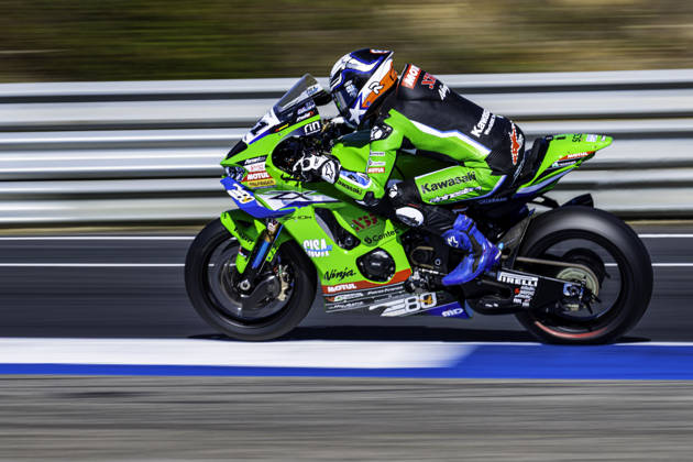 October 9, 2026, Cascais, Lisbon, Portugal: Garrett Gerloff of Kawasaki WorldSBK Team in action during the Free Practice 2 of the FIM Superbike World Championship, WM, Weltmeisterschaft at Circuito Estoril on October 9, 2026 in Cascais, Portugal. Cascais Portugal - ZUMAr200 20261009_zsp_r200_066 Copyright: xNunoxReisinhox