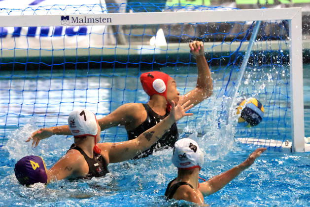 October 9, 2026, GER, DEU, Germany Women s Water Polo, Water Polo Champions League Qualifiers, 2026 Season, Berlin, Spandau 04 vs. UVSE Mia Rycraw Spandau 04 1, Kinga Mihaly Spandau 04 7, Rebecca Parkes UVSE 4 nordphoto GmbH Engler Berlin Swimming Pool Schöneberg Berlin Germany Copyright: xNordphotox xEnglerx