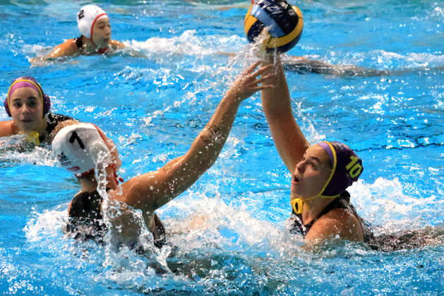 October 9, 2026, GER, DEU, Germany Women s Water Polo, Water Polo Champions League Qualifiers, 2026 Season, Berlin, Spandau 04 vs. UVSE Kinga Mihaly Spandau 04 7, Kinga Alaksza UVSE 10 nordphoto GmbH Engler Berlin, Schöneberg Swimming Pool, Berlin, Germany Copyright: xNordphotox xEnglerx
