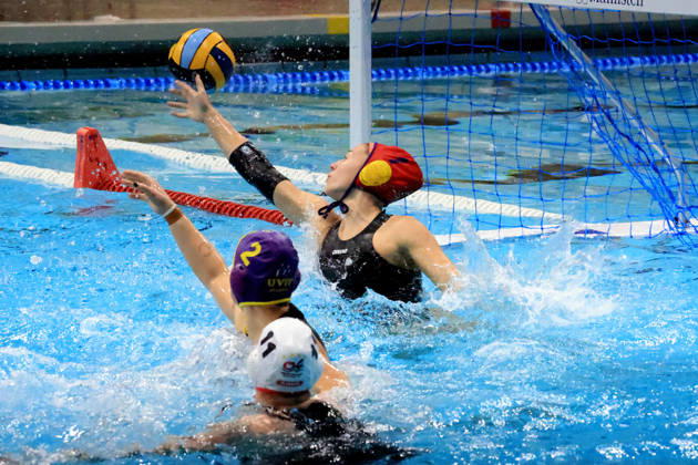 October 9, 2026, GER, DEU, Germany Women s Water Polo, Water Polo Champions League Qualifiers, 2026 Season, Berlin, Spandau 04 vs. UVSE Carolina Haneke Siagter Spandau 04 11, Szonja Golopencza UVSE 1, Tekla Aubeli UVSE 2 nordphoto GmbH Engler Berlin Swimming Pool Schöneberg Berlin Germany Copyright: xNordphotox xEnglerx