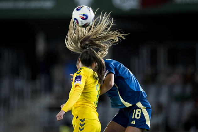 October 9, 2026: Laura Kubiliute of Lithuania and Bella Andersson of Sweden during the FIFA Women’s World Cup qualifying playoff soccer match between Lithuania and Sweden on October 9, 2026 in Kaunas. Photo by Mathias Bergeld. BILDBYRAN code MB MB1418 soccer football vm qual qual fifa womens world cup qualifier qualifier playoff lithuania sweden women s bbeng play off  Copyright: MATHIASxBERGELD BB261009MB082