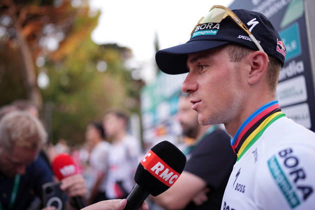 Belgium s Remco Evenepoel of Red Bull - Bora - Hansgrohe during the team presentation on the eve of the 120th edition of Il Lombardia cycling race, in Bergamo on October 9, 2026, prior to the 239 km one-day race from Bergamo to Como, Italy. Copyright: xMarcoxAlpozzi LaPressex