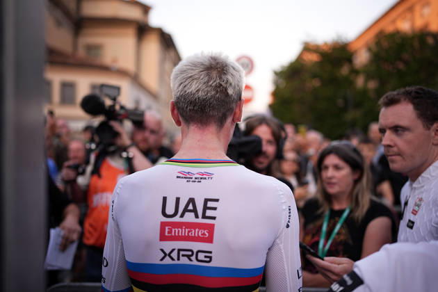 USA s Brandon McNulty of UAE Team Emirates XRG during the team presentation on the eve of the 120th edition of Il Lombardia cycling race, in Bergamo on October 9, 2026, prior to the 239 km one-day race from Bergamo to Como, Italy.  Copyright: xMarcoxAlpozzi LaPressex