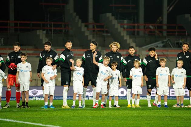 October 9, 2026, 3rd Division, Matchday 8, SC Preußen Münster vs. Rot Weiss Essen at the LVM Preußenstadion. Preußen Münster Team. IMPORTANT NOTICE: In accordance with DFB and DFL regulations, it is prohibited to use or allow the use of photographs taken in the stadium and or during the game in the form of sequential images and or video-like photo series Copyright: xJordyxFourgonx