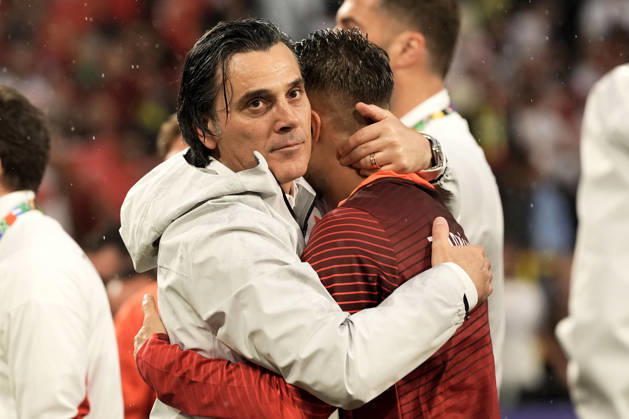 Turkey s head coach Vincenzo Montella celebrates at the end of the match after the match victory of the during the Euro 2024 soccer match between Turkey and Georgia at the Signal Iduna Park, Dortmund, Germany - Tuesday 18, 2024. - Soccer. Copyright: xFabioxFerrari LaPressex