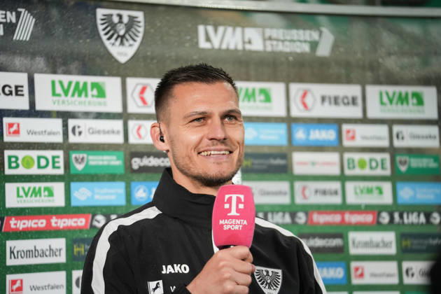 Germany 3rd Division 2026–2027, Matchday 8: SC Preußen Münster vs. Rot-Weiß Essen, Friday, October 9, 2026, LVM Preußenstadion, Münster, North Rhine-Westphalia, Germany; Interview with Thomas Wörle, coach of SC Preußen Münster; laughter, joy Copyright: xMerlexKölkingx
