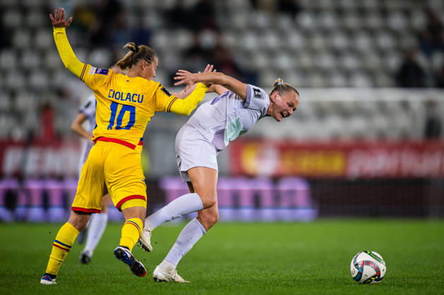 October 9, 2010: Mihaela Ciolacu of Romania and Frida Maanum of Norway during the FIFA Women’s World Cup Qualifier soccer match between Romania and Norway on October 9, 2026 in Bucharest. Photo by Marius Simensen. BILDBYRAN COP 238 bbeng women s FIFA World Cup qualifiers soccer football international match Norway Romania  Copyright: MARIUSxSIMENSEN BB261009BB598