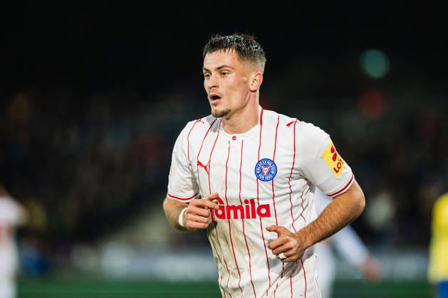 2. Bundesliga: Eintracht Braunschweig vs. Holstein Kiel, October 9, 2026; Adrian Kapralik, Holstein Kiel; 20 Soccer; 2. Bundesliga; Matchday 7: Eintracht Braunschweig vs. Holstein Kiel on October 9, 2026, at Eintracht Stadium, Braunschweig DFL REGULATIONS PROHIBIT ANY USE OF PHOTOGRAPHS AS IMAGE SEQUENCES AND OR QUASI-VIDEO Copyright: xBEAUTIFULxSPORTS Tonhäuserx