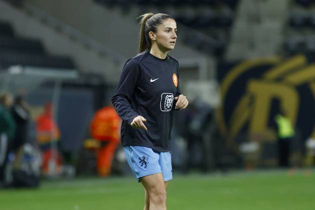 FELCSUT, 09-10-2026 , Pancho Arena, season 2026 2027 , UEFA worldcup qualification football play-offs round 1 , match between Hungary and The Netherlands (women) 1st leg , Pictures shows Netherlands player Danielle van de Donk Hungary - Netherlands (women)  x208074418x Copyright: