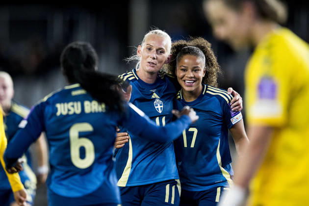 October 9, 2026: Stina Blackstenius and Felicia Schröder of Sweden celebrate after the 0–4 victory during the FIFA Women’s World Cup qualifying playoff soccer match between Lithuania and Sweden on October 9, 2026 in Kaunas. Photo by Mathias Bergeld. BILDBYRAN code MB MB1418 soccer football fotball World Cup qualifier FIFA Women’s World Cup qualifier playoff Lithuania Sweden women’s BBENG playoff celebration  Copyright: MATHIASxBERGELD BB261009MB106
