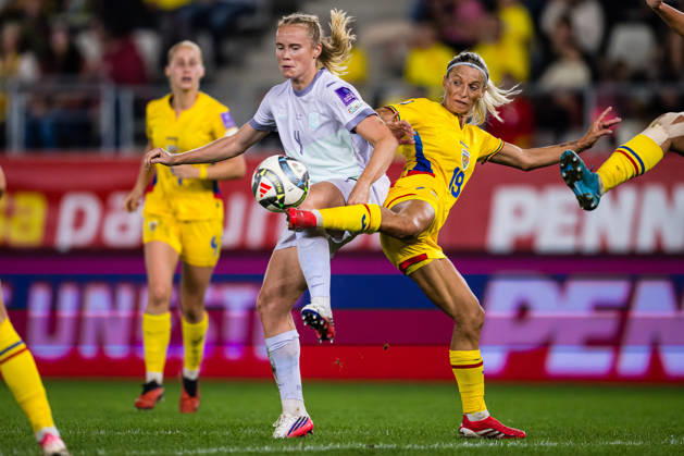 October 9, 2010: Julie Blakstad of Norway and Olga Iordachiusi of Romania during the FIFA Women’s World Cup Qualifier soccer match between Romania and Norway on October 9, 2026 in Bucharest. Photo by Marius Simensen. BILDBYRAN COP 238 bbeng women FIFA World Cup qualifiers soccer football international match Norway Romania  Copyright: MARIUSxSIMENSEN BB261009BB669