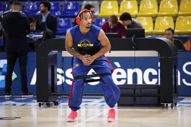 October 9, 2026, Barcelona, Barcelona, Spain: Juntin Robinson of FC Barcelona, Barca warms up during the EuroLeague League Phase MD 4 match played between FC Barcelona and Zalgiris Kaunas at Palau Blaugrana on October 09, 2026 in Barcelona, Spain. FC Barcelona V Zalgiris Kaunas - Euroleague 2026 2027 - ZUMAa181 20261009_zaa_a181_254 Copyright: xJavierxBorregox