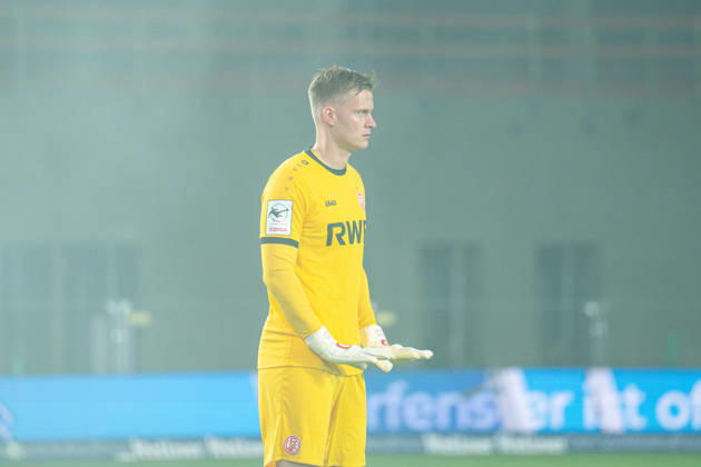 October 9, 2026, 3rd Division, Matchday 8, SC Preußen Münster vs. Rot Weiss Essen at the LVM Preußenstadion, Jakob Golz, Essen, with calm movement. IMPORTANT NOTICE: In accordance with DFB and DFL guidelines, it is prohibited to use or allow the use of photographs taken in the stadium and or during the game in the form of sequential images and or video-like photo series Copyright: xJordyxFourgonx