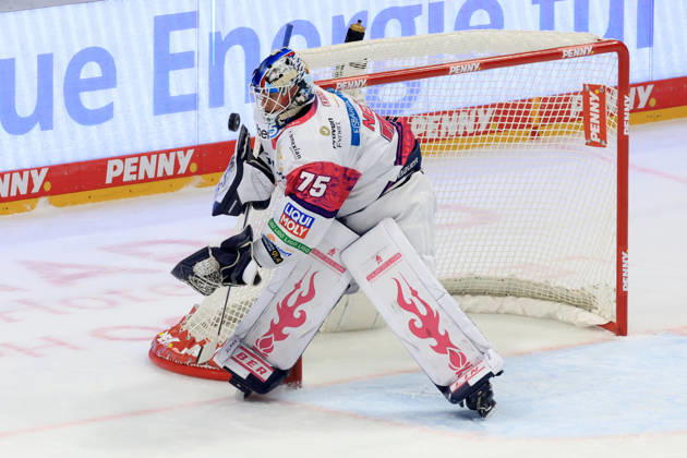 October 9, 2026, DEU, GER, Ice Hockey, Match Day, 2026–27 Season, Berlin, Eisbären Berlin vs. Grizzly Wolfsburg, Jonas Neffin, Eisbären Berlin 75, Cutout, nordphoto GmbH, Engler, City, Über Arena, State, Country Copyright: xNordphotox xEnglerx