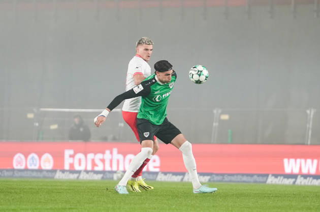 Germany 3rd Division 2026–2027, Matchday 8: SC Preußen Münster vs. Rot-Weiß Essen, Friday, October 9, 2026, LVM Preußenstadion, Münster, North Rhine-Westphalia, Germany; Antonio Tikvic (SC Preußen Münster, 4) vs. Marek Janssen (RW Essen, 20) in a tackle Copyright: xMerlexKölkingx