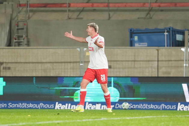 Germany 3rd Division 2026–2027, Matchday 8: SC Preussen Münster vs. Rot Weiss Essen, Friday, October 9, 2026, LVM Preußenstadion, Münster, North Rhine-Westphalia, Germany. Frustration for Marek Janssen of RW Essen, 20 Copyright: xMerlexKölkingx