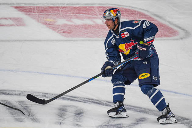 October 9, 2026, Munich, Germany PENNY DEL, German Ice Hockey League, 2026–27 season, Matchday 7: EHC Red Bull Munich vs. ERC Ingolstadt at SAP Garden in Munich Lucas Thaler of EHC Red Bull Munich on the puck, with the puck, in possession of the puck