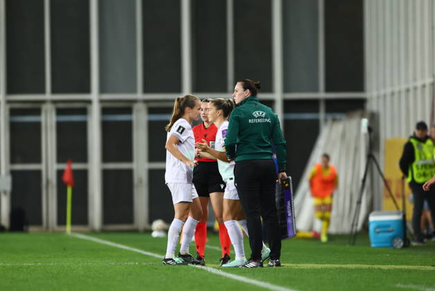 Women s World Cup Qualifier: Romania vs. Norway, Bucharest, October 9, 2026—Guro Reiten enters the field and Vilde Boe Risa exits during the Women s World Cup qualifying soccer match between Romania and Norway at Stadionul Arcul de Triumf in Bucharest. Photo by Nikola Krstic, NTB. EDITORIAL USE ONLY. RESTRICTED USE FOR BETTING COMPANIES Copyright: xNikolaxKrsticx xNTBx