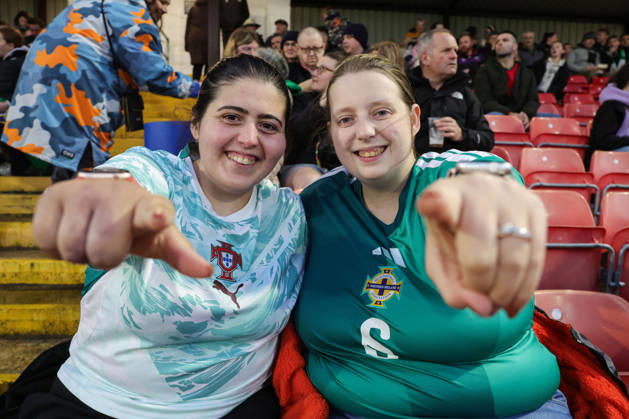 2027 FIFA Women s World Cup Round One Qualifying Play-off First Leg, Inver Park, Larne 9 10 2026 Northern Ireland vs Portugal A view of a Portugal fan and Northern Ireland fan ahead of the match A view of a Portugal fan and Northern Ireland fan ahead of the match 9 10 2026  Copyright: xx N Ireland v Portugal_026