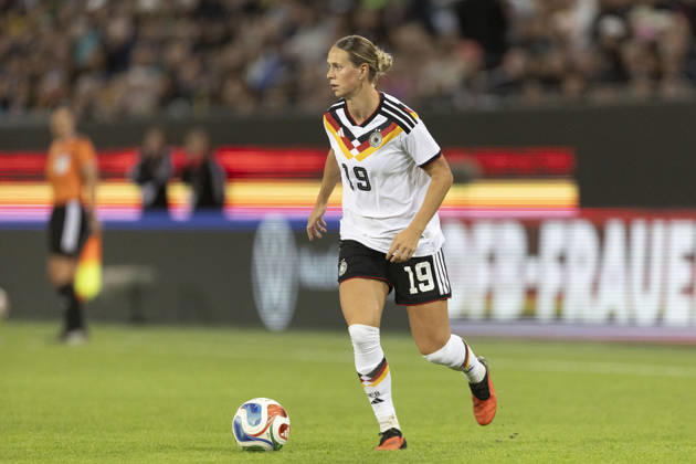 GER, Karlsruhe, football, womens football, International Friendly, Länderspiel, Nationalmannschaft Germany vs. Australia in the picture f.l.: Klara Buehl (Germany 19), action with the ball 09.10.2026, BBBank Wildpark Karlsruhe DFB REGULATIONS PROHIBIT ANY USE OF PHOTOGRAPHS AS IMAGE SEQUENCES AND OR QUASI-VIDEO, Karlsruhe BBBank Wildpark Baden-Wuerttemberg Germany Copyright: xPaulxFritzx
