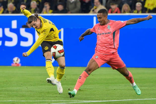 From left: Marcel Sabitzer (Dortmund) and Arthur (Bremen) in a one-on-one duel, September 10, 2026 ¢ Soccer ¢ Borussia Dortmund vs. SV Werder Bremen, Signal Iduna Park, Dortmund, DFB and DFL regulations prohibit any use of photographs as image sequences and or quasi-video. NRW, Germany Copyright: xpepphotox xSaschaxWeizx pep00321, pep_20261009_sw