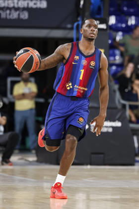 October 9, 2026, Barcelona, Barcelona, Spain: Umoja Gibson of FC Barcelona, Barca in action during the EuroLeague League Phase MD 4 match played between FC Barcelona and Zalgiris Kaunas at Palau Blaugrana on October 09, 2026 in Barcelona, Spain. FC Barcelona V Zalgiris Kaunas - Euroleague 2026 2027 - ZUMAa181 20261009_zaa_a181_277 Copyright: xJavierxBorregox