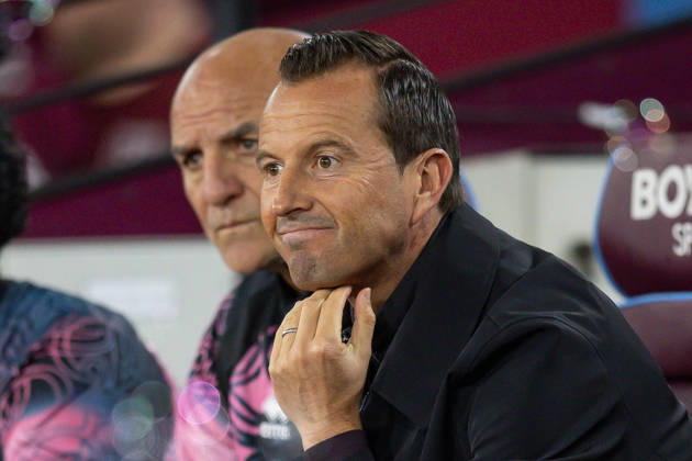 West Ham United v Queens Park Rangers, EFL Sky Bet Championship, EFL, Football, London Stadium, London, UK - 09 Oct 2026 Queens Park Rangers Head Coach Julien Stephan London London Stadium Stratford GBR, UK NEWSPAPERS OUT Copyright: xEllixBirchx