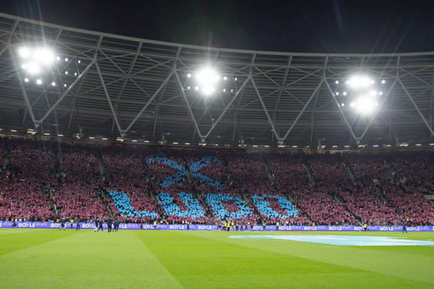 West Ham United v Queens Park Rangers, EFL Sky Bet Championship, EFL, Football, London Stadium, London, UK - 09 Oct 2026 A tribute to Ex West Ham Goalkeeper Ludek Miklosko who died on September 14h 2026 London London Stadium Stratford GBR, UK NEWSPAPERS OUT Copyright: xEllixBirchx