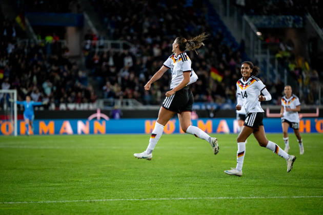 October 9, 2026, GER, Soccer, Women s, International Match, Karlsruhe, Germany vs. Australia: Melissa Kössler (Germany, 18) and Cora Zicai (Germany, 14) celebrate the goal that made it 2–0. Karlsruhe BBBank Wildpark, Baden-Württemberg, Germany Copyright: xNordphoto Memmlerx