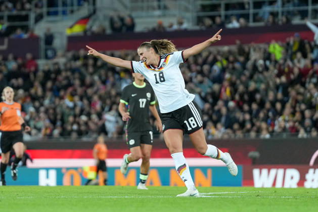 Melissa Kössler Melissa Koessler Germany Women s National Team, 18 goal celebration, emotions, shot on goal, finish, goal scored, goal, hit, Germany, soccer, international match, friendly match, exhibition match, 2026 2027, Germany vs. Australia, October 9, 2026, BBBank Wildpark, Karlsruhe, Karlsruhe, BBBank Wildpark, Baden-Württemberg, Germany Copyright: xArnexAmbergx