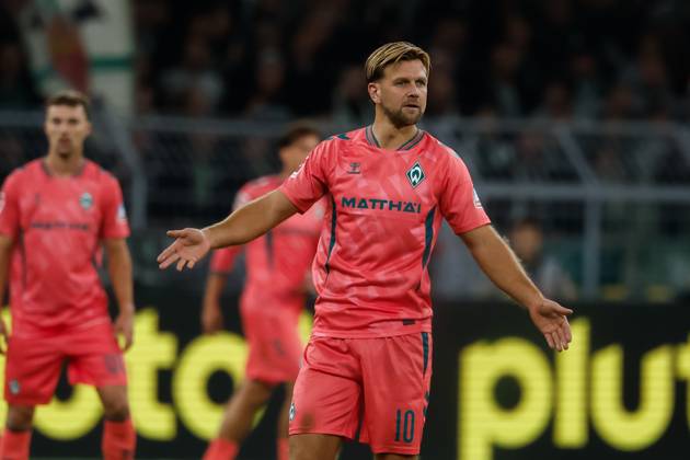 DORTMUND - Niclas Fullkrug of Werder Bremen during the Bundesliga match between Borussia Dortmund and SV Werder Bremen at Signal Iduna Park on October 9, 2026 in Dortmund, Germany. MARCEL TER BALS ANP Bundesliga 2026 27 xVIxANPxSportx xMarcelxterxBalsxIVx 571962474 originalFilename: 571962474