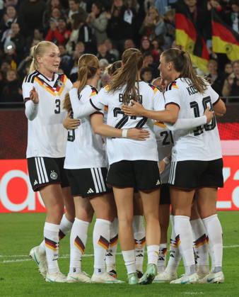 Karlsruhe, Women s International Soccer Match: Germany vs. Australia, Germany Celebrates, Melissa Kössler on the right
