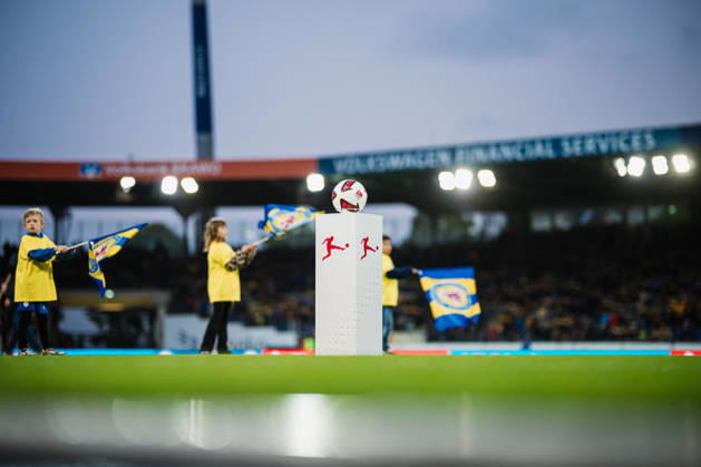 2. Bundesliga: Eintracht Braunschweig vs. Holstein Kiel, October 9, 2026—Ball on the ball stand, Adidas soccer ball, 2. Bundesliga, Matchday 7: Eintracht Braunschweig vs. Holstein Kiel on October 9, 2026, at Eintracht Stadium, Braunschweig. DFL regulations prohibit any use of photographs as image sequences and or quasi-video. Copyright: xBEAUTIFULxSPORTS Tonhäuserx