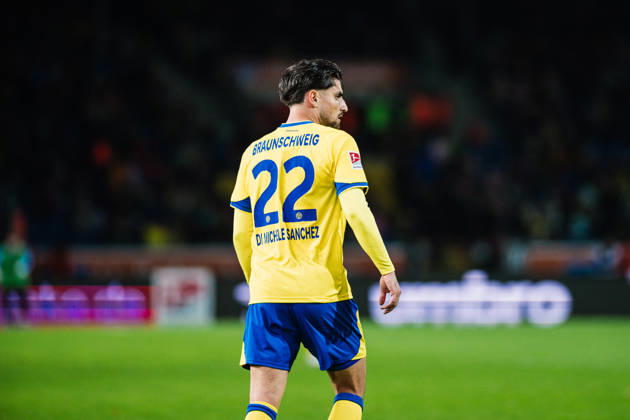 2. Bundesliga: Eintracht Braunschweig vs. Holstein Kiel, October 9, 2026; Fabio Di Michele Sanchez (Eintracht Braunschweig), 22; Soccer; 2. Bundesliga; Matchday 7: Eintracht Braunschweig vs. Holstein Kiel on October 9, 2026, at Eintracht Stadium, Braunschweig DFL REGULATIONS PROHIBIT ANY USE OF PHOTOGRAPHS AS IMAGE SEQUENCES AND OR QUASI-VIDEO Copyright: xBEAUTIFULxSPORTS Tonhäuserx