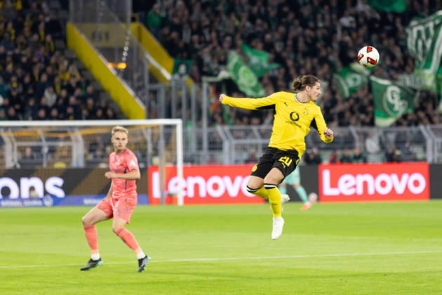 Dortmund, Germany, October 9, 2026, Bundesliga 1, 2026–2027 Season, Matchday 5: Borussia Dortmund vs. SV Werder Bremen. Pictured: Marcel Sabitzer. BVB in possession. DFL and DFB regulations prohibit any use of photographs as image sequences and or quasi-video. Signal Iduna Park, North Rhine-Westphalia Copyright: xFotostandx xZeisingx