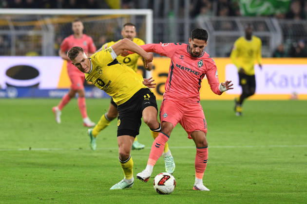 Nico Schlotterbeck of Borussia Dortmund and Ludovic Reis of Werder Bremen battle for the ball during the Bundesliga match between Borussia Dortmund and SV Werder Bremen at Signal Iduna Park on October 9, 2026, in Dortmund, Germany Photo by Ralf Treese, DeFodi Images Nico Schlotterbeck of Borussia Dortmund and Ludovic Reis of Werder Bremen battle for the ball during the Bundesliga match between Borussia Dortmund and SV Werder Bremen at Signal Iduna Park on October 9, 2026 in Dortmund, Germany. Photo by Ralf Treese, DeFodi Images. DFB and DFL regulations prohibit any use of photographs as image sequences and or quasi-video. Photo by Ralf Treese, DeFodi Images.
