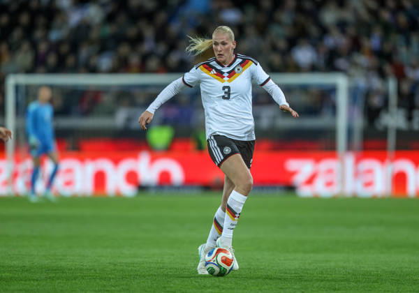 GER, Karlsruhe, Germany vs. Australia, FIFA, DFB, soccer, 2026–2027 season, BBBank Wildpark, Friendly Match: Pictured from left, Camilla Küver (Germany), Women’s National Team. DFB and DFL regulations prohibit any use of photographs as image sequences and or quasi-video, October 9, 2026 Copyright: HMBxMedia HendrikxHamelau