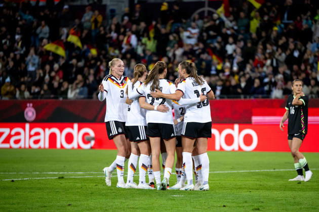 October 9, 2026, GER, Soccer, Women s, International Match, Karlsruhe, Germany vs. Australia Camilla Küver (Germany), 3, Sjoeke Nüsken (Germany), 9, Jule Brand (Germany, 22) and Melissa Kössler (Germany, 18) celebrate the goal that made it 1–0. Karlsruhe BBBank Wildpark, Baden-Württemberg, Germany Copyright: xNordphoto Memmlerx