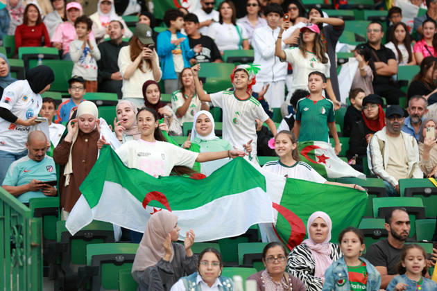 Algerie vs Republique centrafricaine feminine (Qualifications JO Les supporters algeriens celebrent, lors du match Algerie contre Republique centrafricaine feminine, Qualifications JO Los Angeles 2028, au Stade de 5 Juillet a Alger, en Algerie, le 09 Octobre 2026 (Photo By Billel Bensalem APPImages) Alger Algerie Copyright: xAlgà riexPressexPhotosxAPPxBillelxBensalemx xAPPxImagesx 670A1597