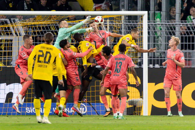 Dortmund, Germany October 9, 2026 Bundesliga 2026–2027 Matchday 5: Borussia Dortmund vs. SV Werder Bremen In the photo: SVW goalkeeper Karl Hein blocks a shot on goal. DFL and DFB regulations prohibit any use of photographs as image sequences and or quasi-video. Signal Iduna Park, North Rhine-Westphalia Copyright: xFotostandx xZeisingx