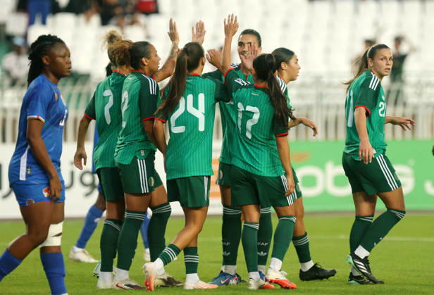 Algerie vs Republique centrafricaine feminine (Qualifications JO les Joueuse d Algerie celebre le Bute contre Republique centrafricaine, lors du match Algerie contre Republique centrafricaine feminine, Qualifications JO Los Angeles 2028, au Stade de 5 Juillet a Alger, en Algerie, le 09 Octobre 2026 (Photo By Billel Bensalem APPImages) Alger Algerie Copyright: xAlgà riexPressexPhotosxAPPxBillelxBensalemx xAPPxImagesx 670A1775