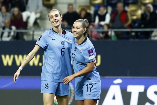 FELCSUT, 09-10-2026 , Pancho Arena, season 2026 2027 , UEFA worldcup qualification football play-offs round 1 , match between Hungary and The Netherlands (women) 1st leg , Pictures shows Netherlands player Jill Roord and Netherlands player Victoria Pelova Hungary - Netherlands (women)  x208079858x Copyright: