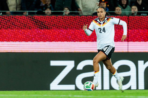 KARLSRUHE, GERMANY - OCTOBER 09: Lisa Baum (Germany, 24) controls the ball during the International Friendly, Länderspiel, Nationalmannschaft match between Germany vs. Australia at BBBank Wildpark on October 09, 2026 in Karlsruhe, Germany. Germany Copyright: xSteffiexWunderlx
